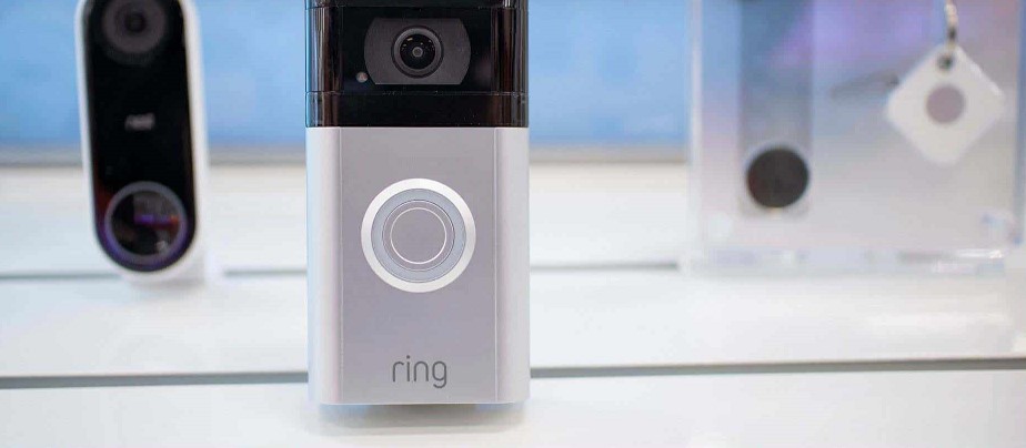 ring doorbell flashing white