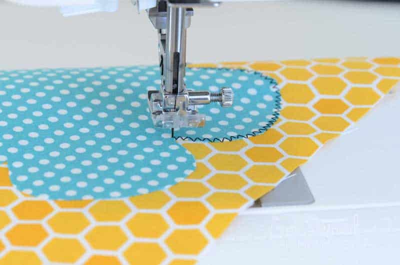 Can you appliqué with a sewing machine?